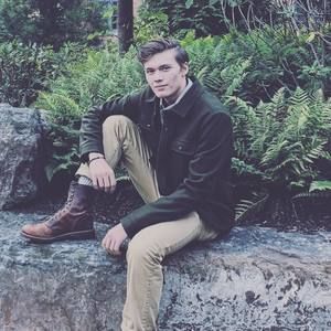 Meet your Posher, Markham